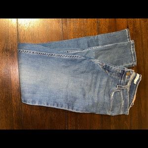 Levi’s 535 Super Skinny Jeans